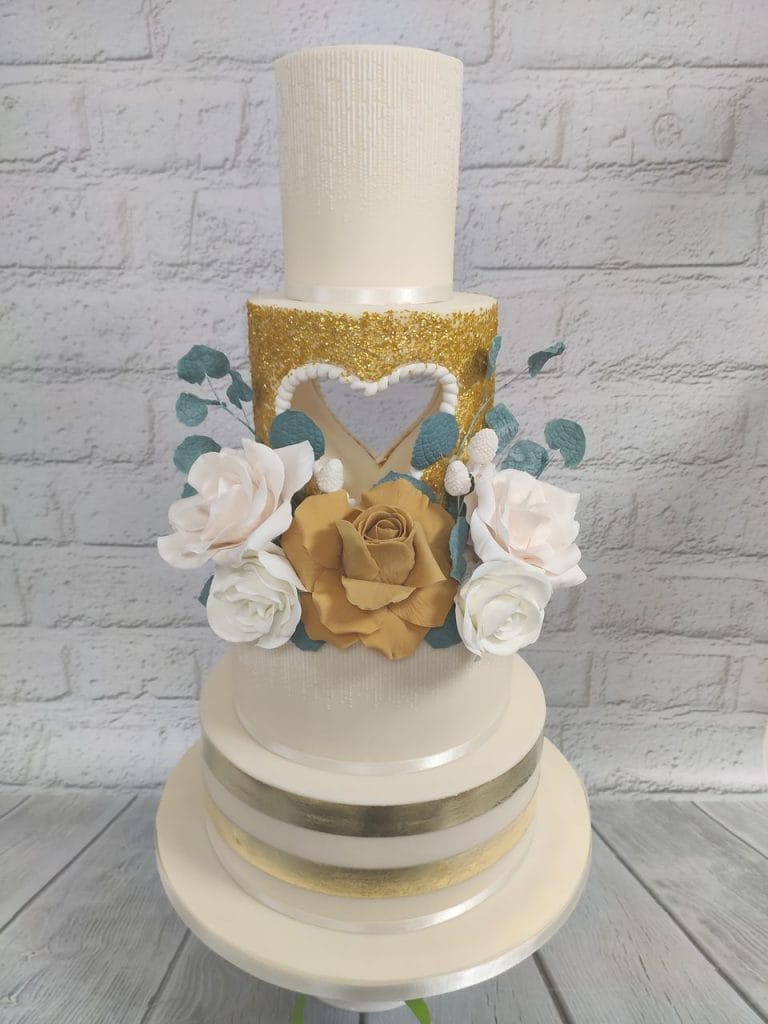 Pippa — ivory & gold