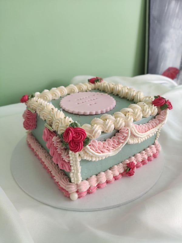 Cake — 2021 · 020